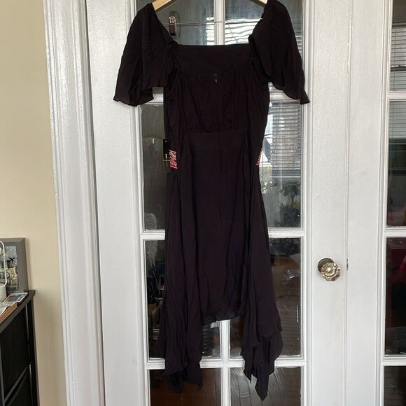 BCBG maxazaria embrodiered black Aztec print asymmetrical summer dress - Picture 2 of 10